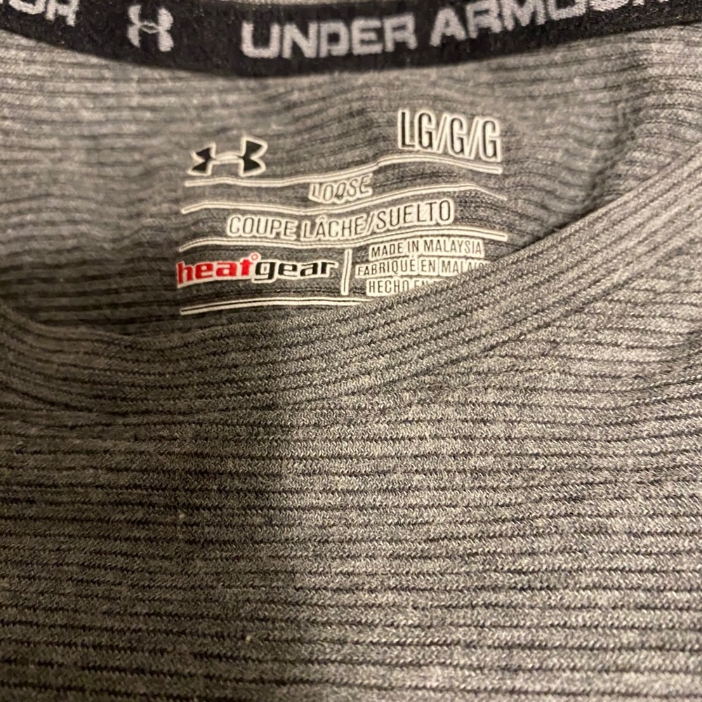 Under armor shirt